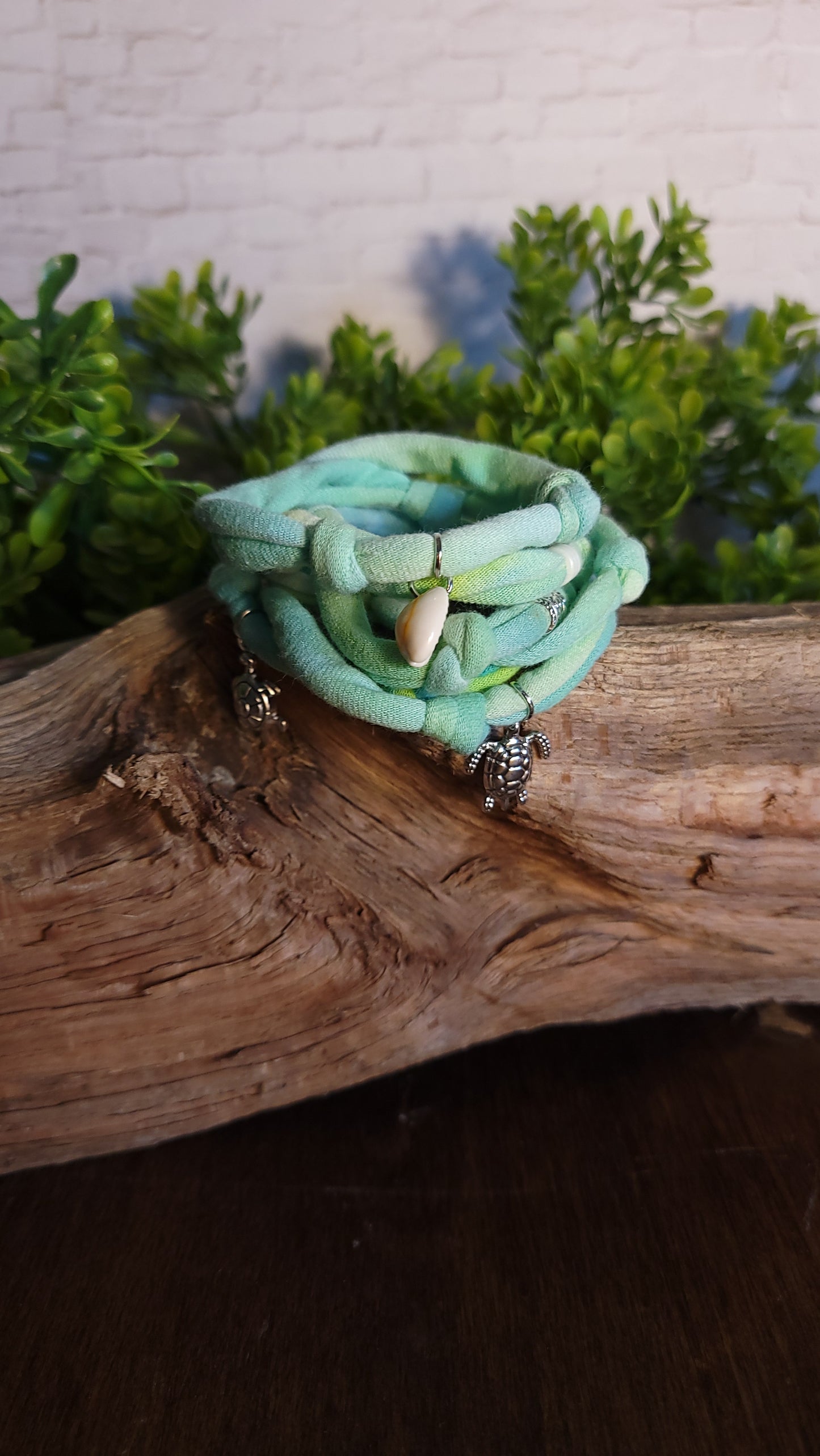 Save The Sea Turtles Natural Wrap